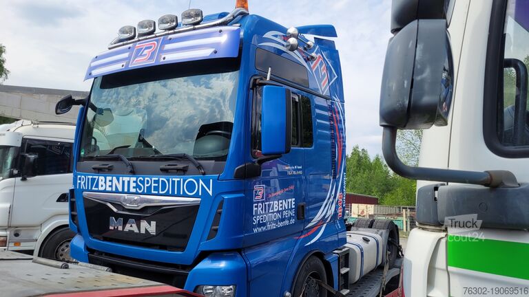 Tractocamión de volumen MAN 18.440 XXL Hubkupplung 2 Tank Standklima