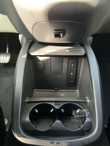 Mikroautobusas Mercedes-Benz V 300 d 4M AE Lang AMG STANDHZG+AHZV+DISTR+360Navi