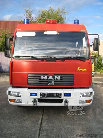 Gasilsko vozilo MAN LE140C Feuerwehr TSF-W Ziegler 750L *29.000 KM*