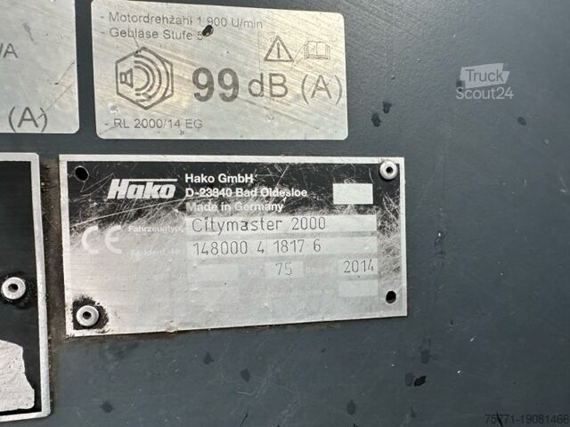 підмітальна машина Hako CITYMASTER 2000 ZAMIATARKA ULICZNA