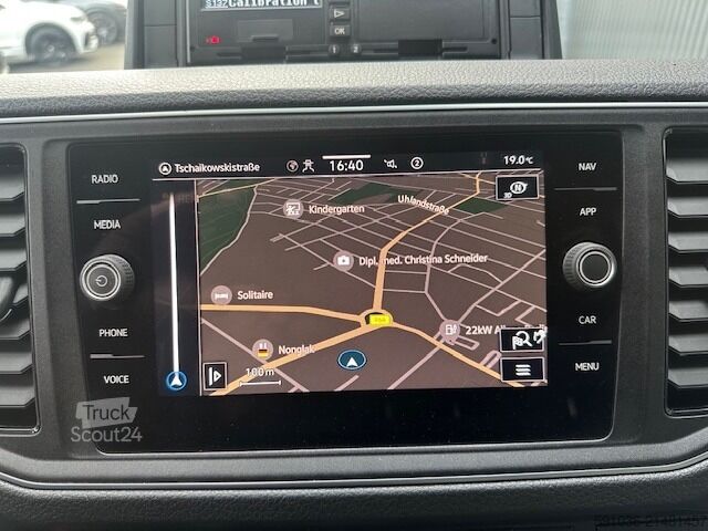 Fourgon tôlé Volkswagen Crafter Kasten 35 2.0 TDI MR 130KW NAVI/KAM/AHK