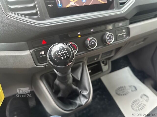 Fourgon tôlé Volkswagen Crafter Kasten 35 2.0 TDI MR 130KW NAVI/KAM/AHK