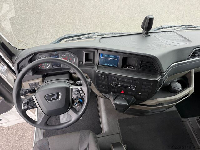 Standardni vlačilec MAN TGX 18.510