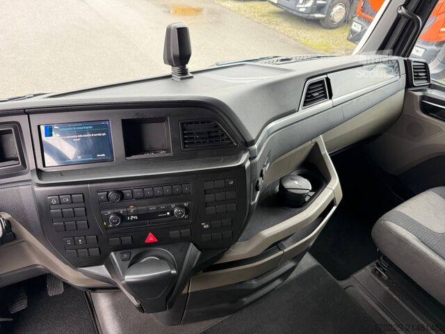 Standardni vlačilec MAN TGX 18.510