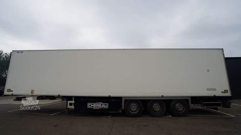 Kyld/fryst transport Chereau 3 AXLE FRIGO TRAILER THERMO KING SLX-E 300