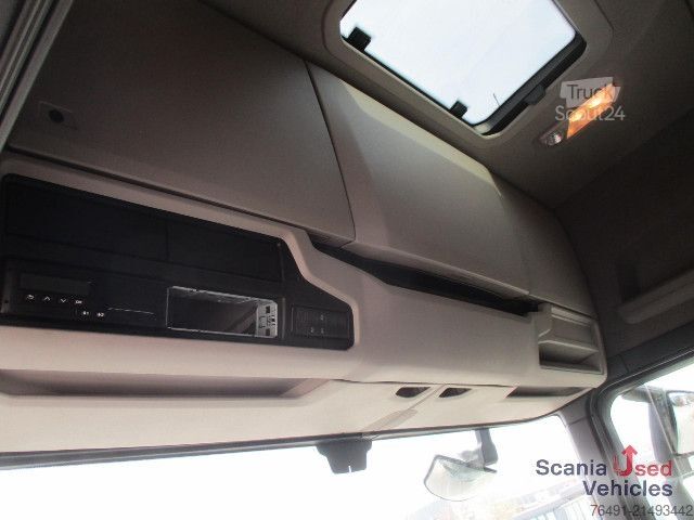 Standardni vlačilec Scania R 460 A4x2NA