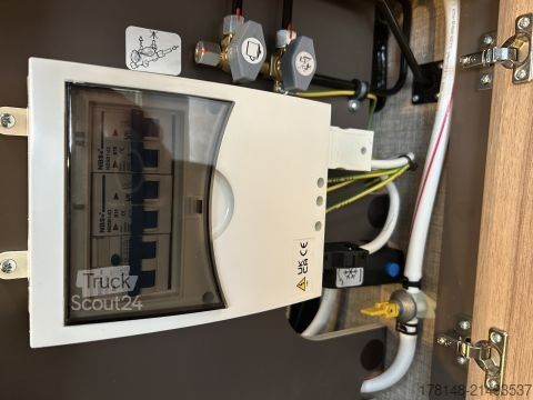 Kastenwagen Wohnmobil / Campervan Bürstner Campeo C 600