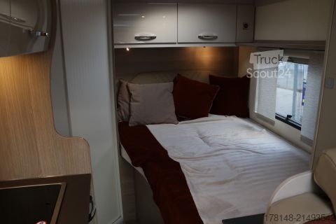 Camper semintegrato Bürstner Nexxo Van T 569
