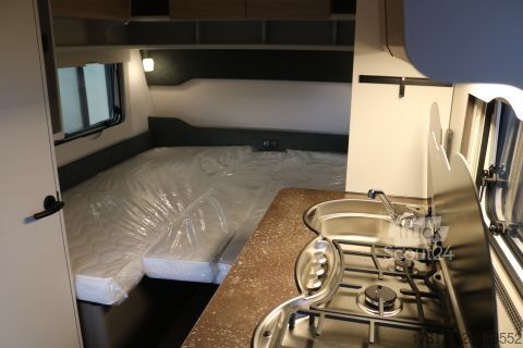 كرافان Bürstner Averso 490 TL