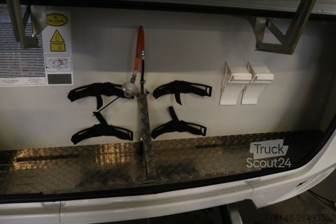 كرافان Bürstner Averso 490 TL