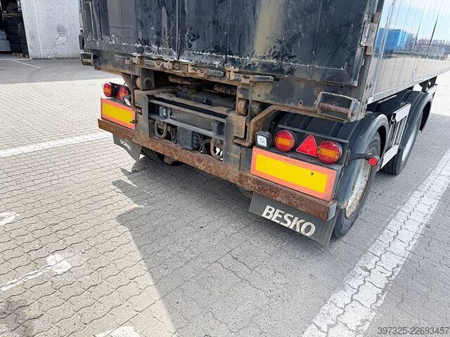 Valigia Kel-Berg 2 axle Link Box trailer / Link-Kofferauflieger