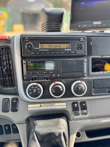 Самосвал-фургон MITSUBISHI Canter Fuso 3- Seiten Kipper 7C18