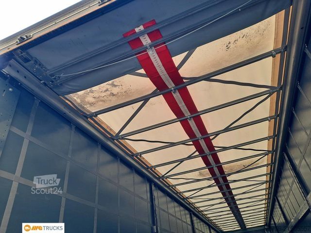 Semi-remorque bâchée KÖGEL Light Coil Schiebeplane Edscha Liftachse Alu