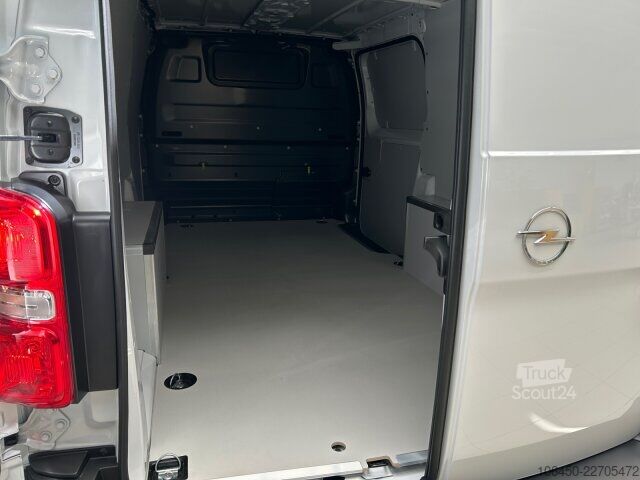 Bestelwagen Opel Vivaro KaWa XL 120 +Allwetter+RFK+AHZV+ BAR TZ
