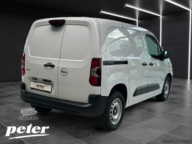 Bestelwagen Opel Combo Cargo M 100 +Allwetter+RFK+SHZ+ BAR TZ
