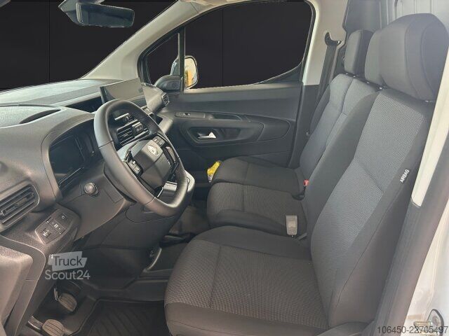 Bestelwagen Opel Combo Cargo M 100 +Allwetter+RFK+SHZ+ BAR TZ