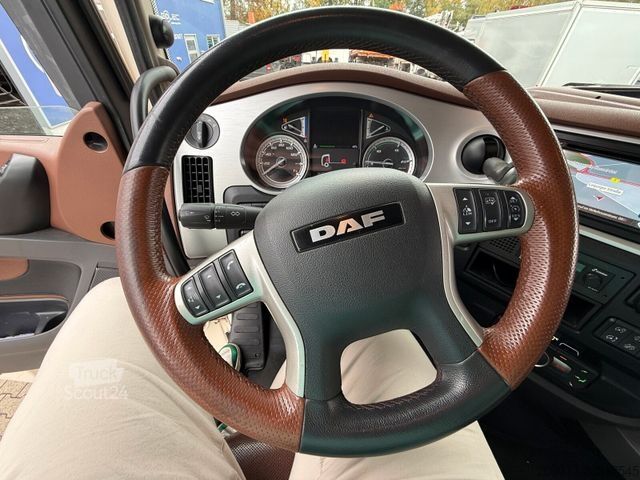 Camião de materiais perigosos DAF XF480 FT 4x2 SZM Euro 6 ADR