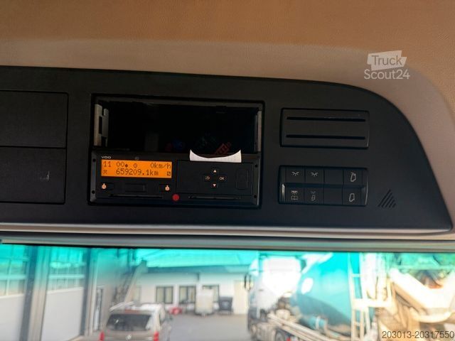 Vakio vetoauto MERCEDES-BENZ Actros 1845 SZM 4x2 Retarder Kipph.