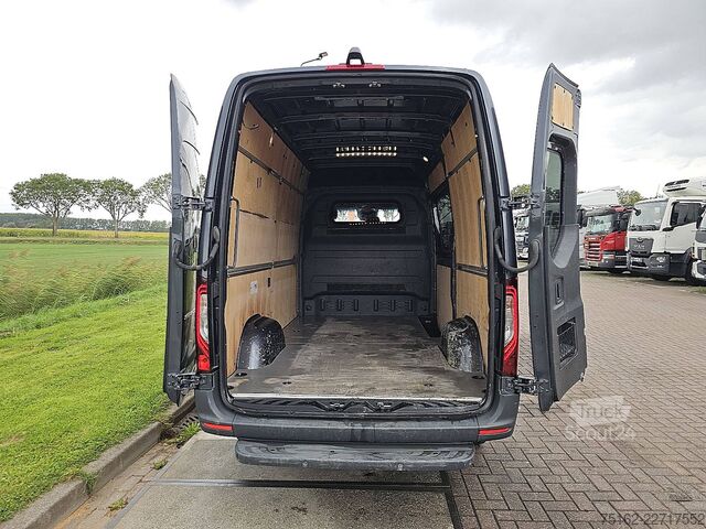Hochdachkombi MERCEDES-BENZ SPRINTER 319 L2H2 MBUX10  LED!!