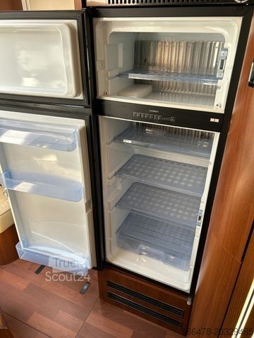 Camper integrado CARTHAGO Chic C-Line 5.0 QB stützen-AHK