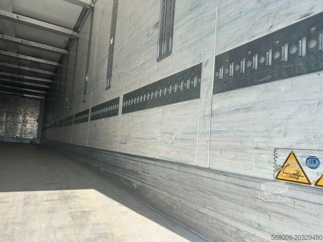 Šaldytuvas puspriekabė SCHMITZ CARGOBULL SKO 24/L