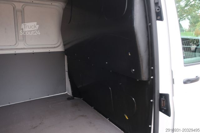 Fourgon tôlé VOLKSWAGEN T6.1 lang / 1. Hand / PDC / Klima / FN: 220