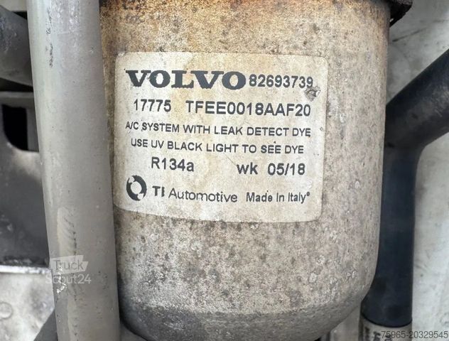 Standartinis vilkikas VOLVO FH 500 6X2 XL 2x TANKS (950 LITERS) I-PARC COOL