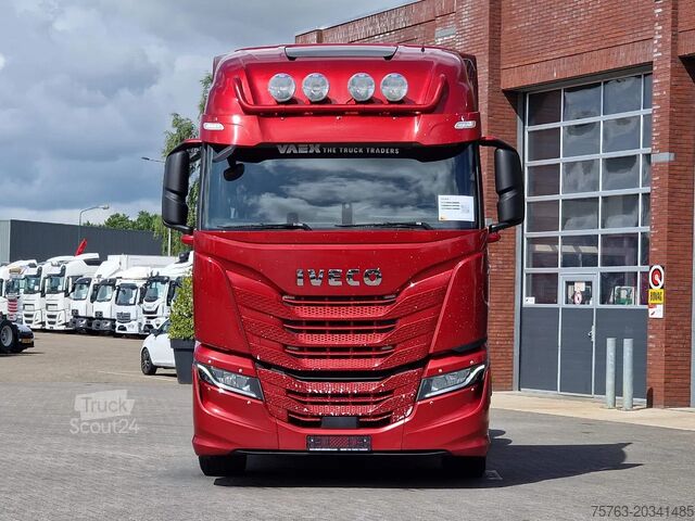 Standard-SZM Iveco S-WAY 570 6x2 - Retarder - Full air - 3.20 WB -...