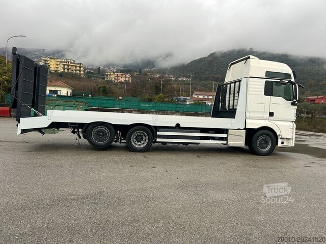 Autocarro con cassone fisso MAN TGX 26.480