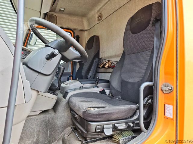 Zuigvoertuig DAF LF 250 4x2 Euro 6
