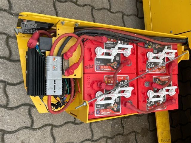 Darbo platforma GENIE S 99-12 GS 2646 Scherenbühne Elektro AH 9,85 m