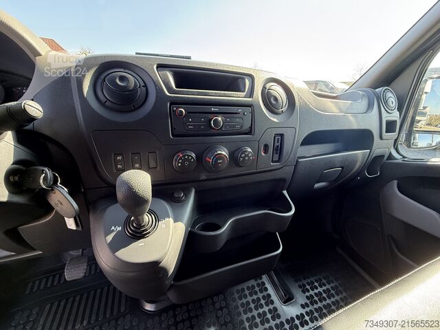 Horse transportation Renault Master PAARDENWAGEN | HORSETRUCK | STX | STALLI...