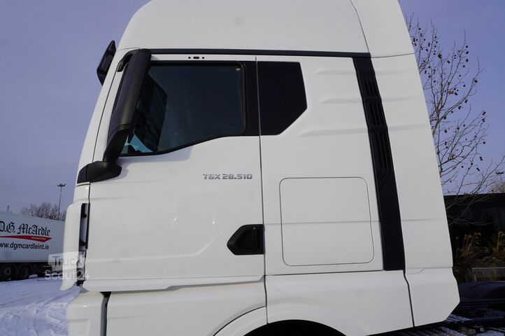 Traktora vienība MAN TGX 28.510 6×2 / Sleeper cab