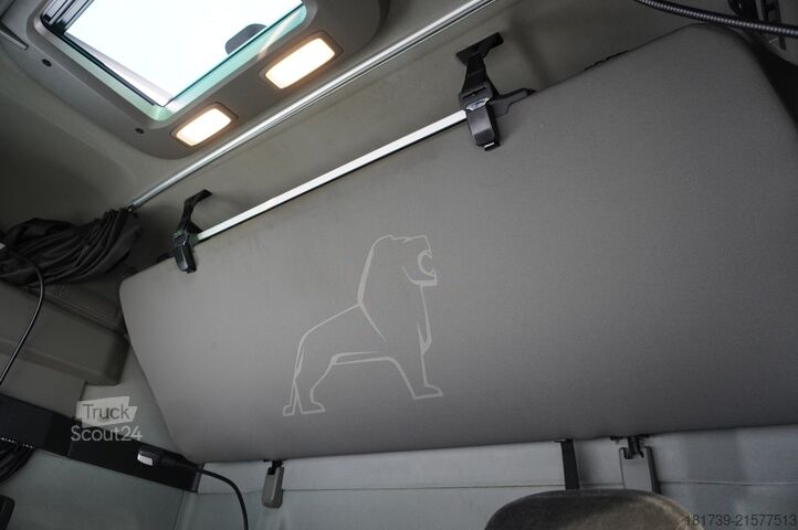 Traktora vienība MAN TGX 28.510 6×2 / Sleeper cab