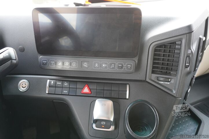 Standard tractor unit Mercedes-Benz Actros 1842 tractor unit / 160 tho. km