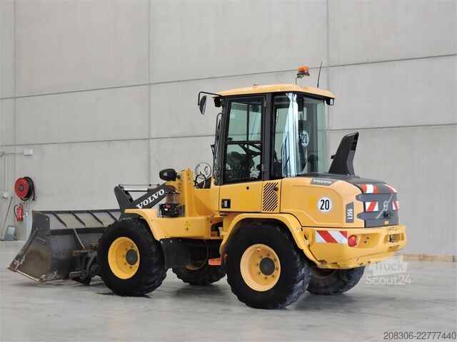 Ładowarka kołowa VOLVO L35G Automatic Greasing