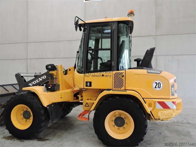 Ładowarka kołowa VOLVO L35G Automatic Greasing