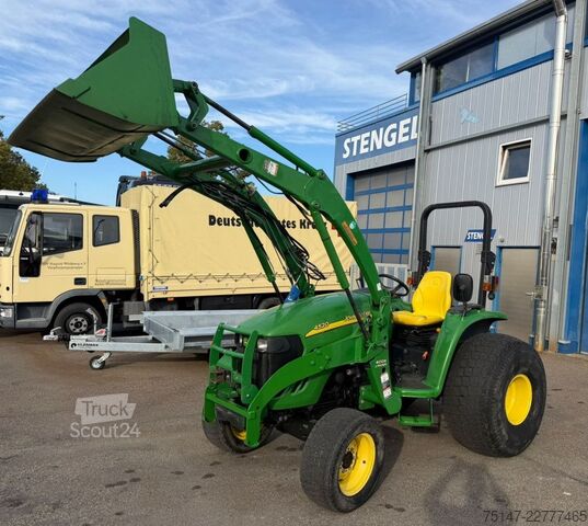 Tractor John Deere 4520 Allrad Frontlader Pferdehof Golfplatz