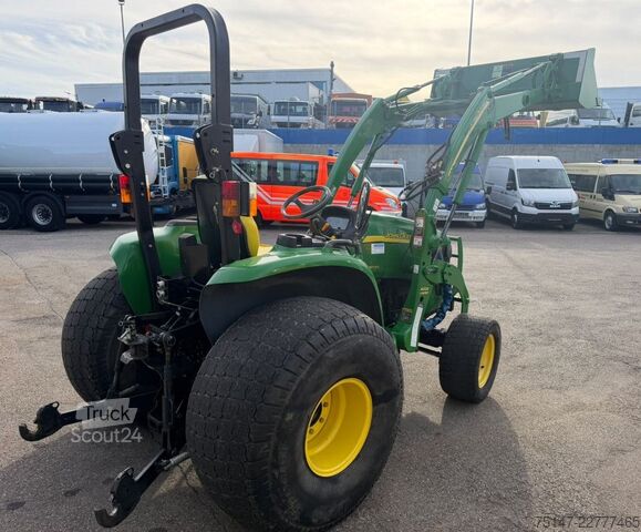 Tractor John Deere 4520 Allrad Frontlader Pferdehof Golfplatz
