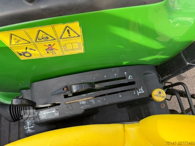 Tractor John Deere 4520 Allrad Frontlader Pferdehof Golfplatz
