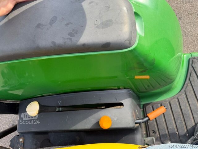 Tractor John Deere 4520 Allrad Frontlader Pferdehof Golfplatz
