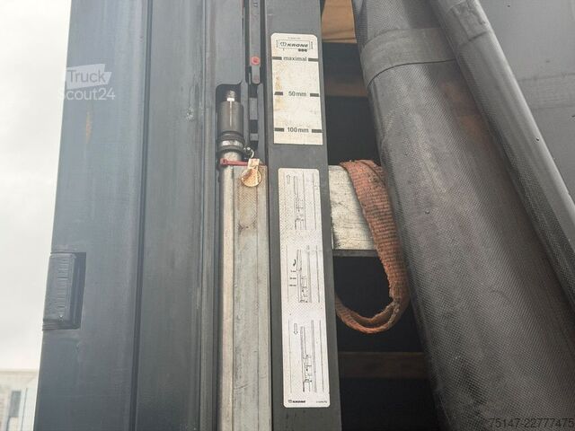 Atvērta puspiekabe ar tentu KRONE 3-Achs Megaliner Edscha Hubdach Lift