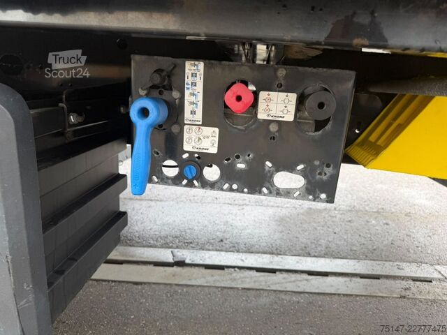 Atvērta puspiekabe ar tentu KRONE 3-Achs Megaliner Edscha Hubdach Lift