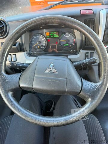 Driezijdige kipper bestelwagen FUSO Canter 7C18 3-Sitzer Meiller Kipper AHK Euro6E
