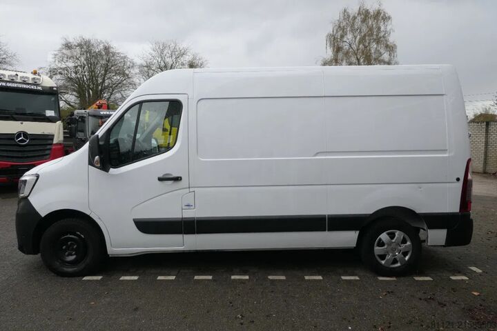 Panel van Renault Master | L2H2 | 227625Km | 2021 | Extra door lo...
