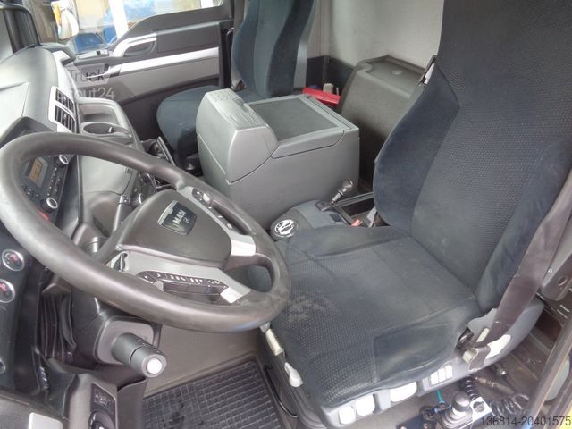 Trójstronna wywrotka MAN TGS 26.480 6x4 BB 3-S-Kipper Retarder AHK