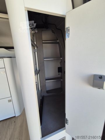 Campervan WESTFALIA Nugget PLUS Schlafdach AHK / Standheizung / Heck