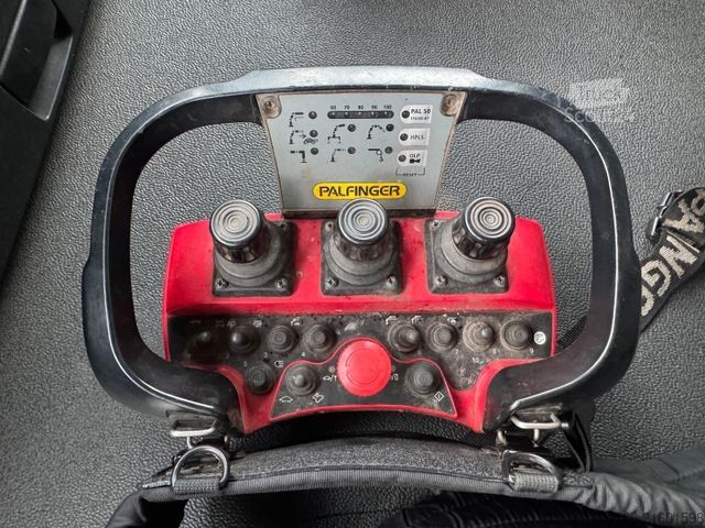 Gru montata su autocarro MAN TGS 18.440 Palfinger PK 18002-EH C