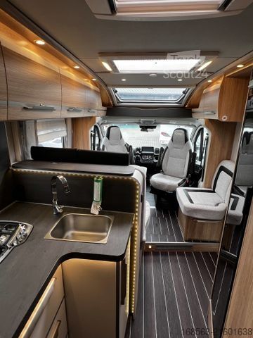 Polintegriran avtodom KNAUS SKY TI 700 MEG PLATINUM Vollausst. LP 104.191 ¤!