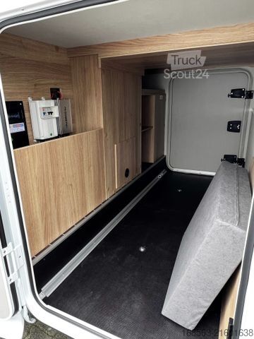 Polintegriran avtodom KNAUS SKY TI 700 MEG PLATINUM Vollausst. LP 104.191 ¤!